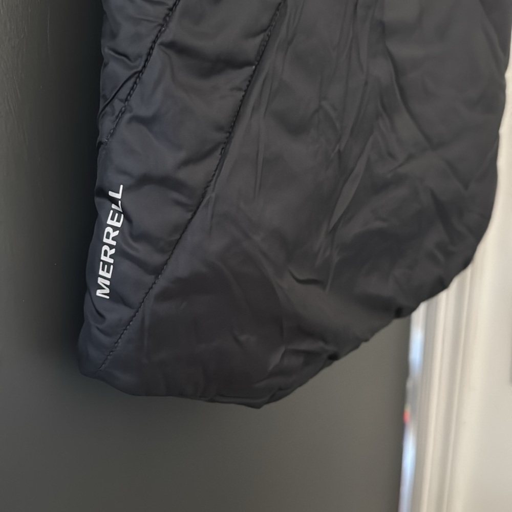 Merrell Vest - Picture 4 of 4